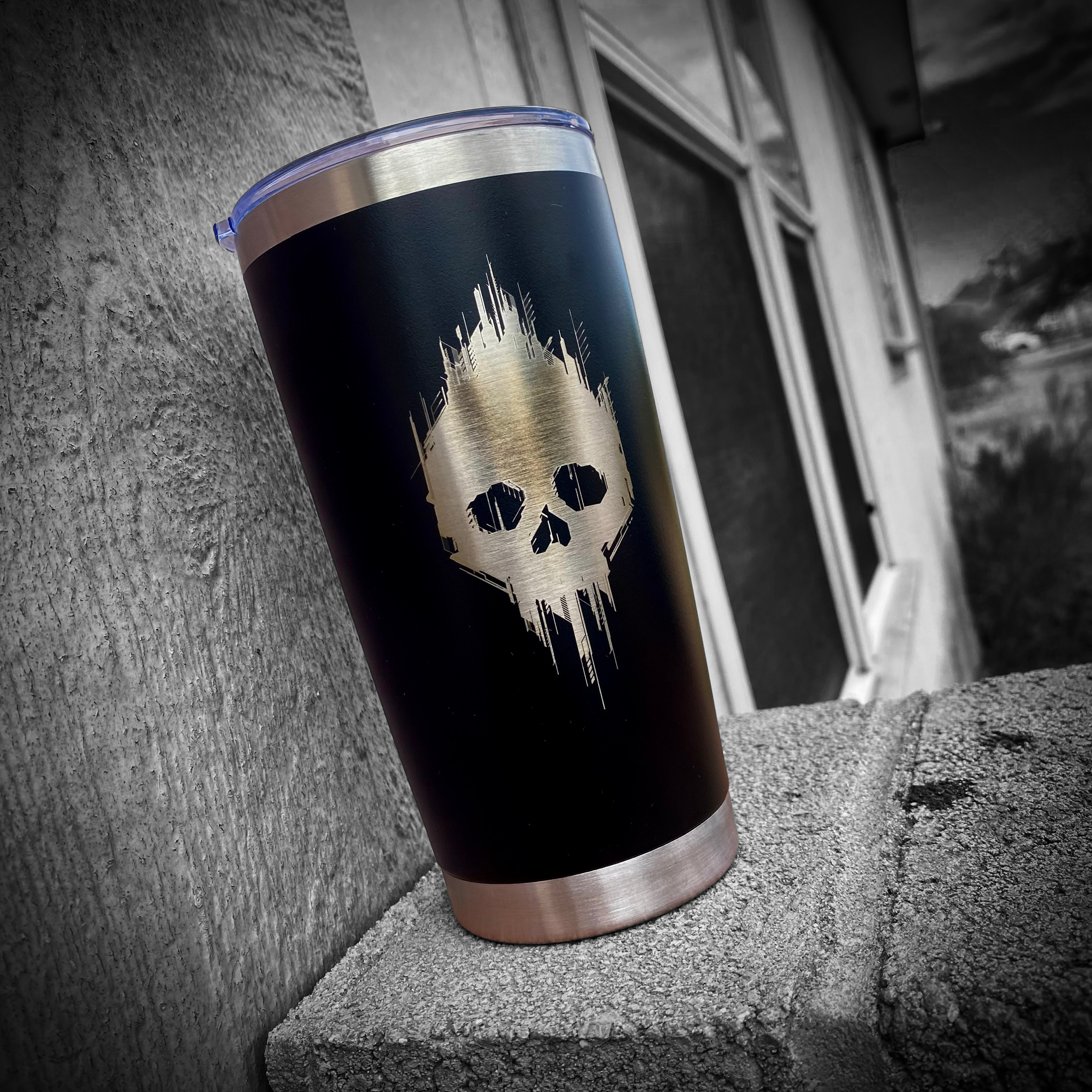 Men's Melting Skull Tumbler